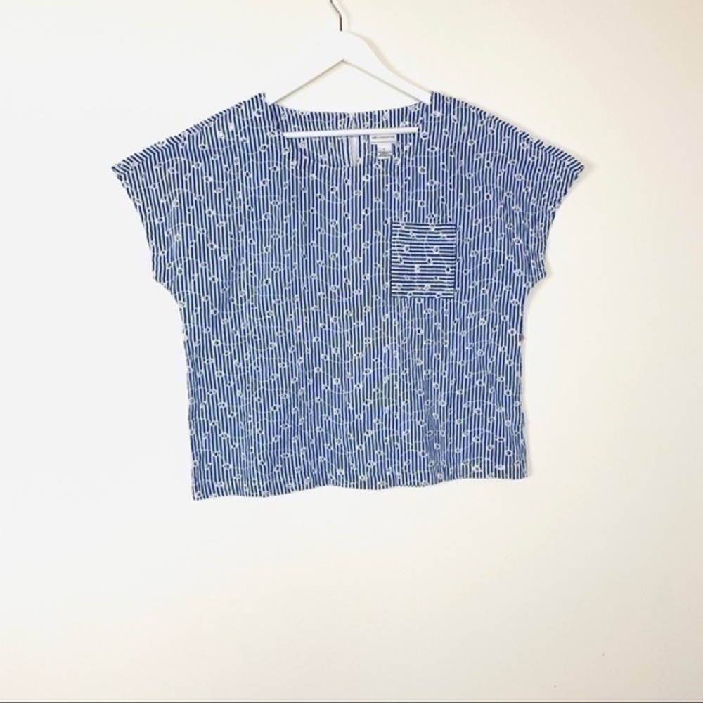 **Liz Claiborne Blue Eyelet Top Size L